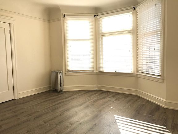 2nd image of 790 20th Ave #2