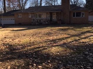 100 Riverview Ter, Milford, PA 18337
