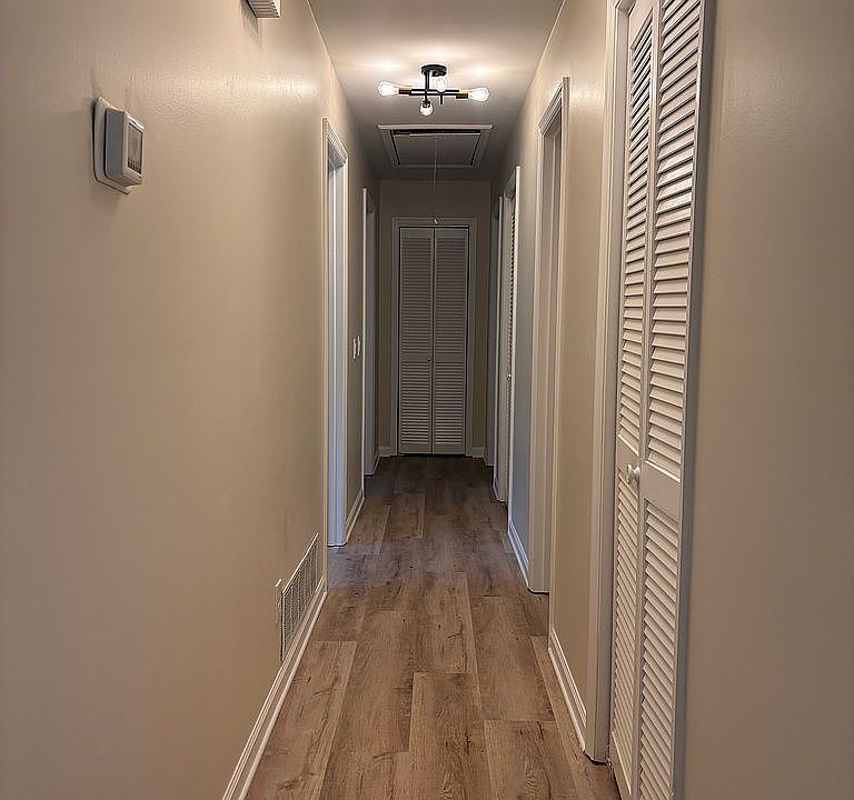 2nd image of 224 Lake Dr SE