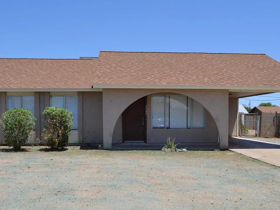 2247 S Arizona Rd