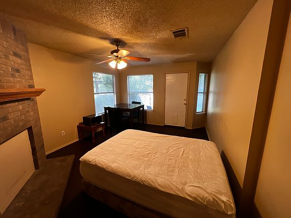 2nd image of 1321 Garden Path Dr