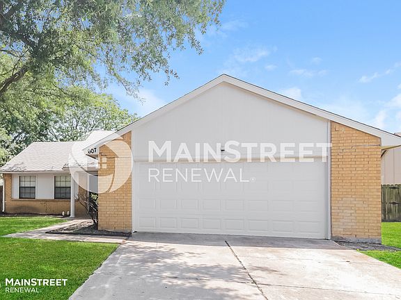 3rd image of 607 Heritage Hill Dr