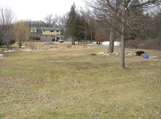 1384 State St, Lemont, IL 60439