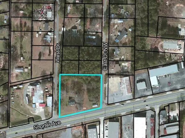 2604 Shorter Ave NW, Rome, GA 30165