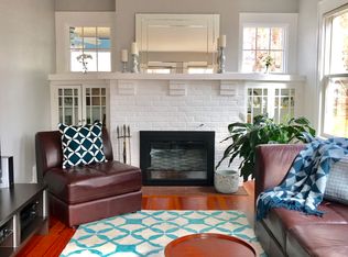 4115 7th Ave, Moline, IL 61265