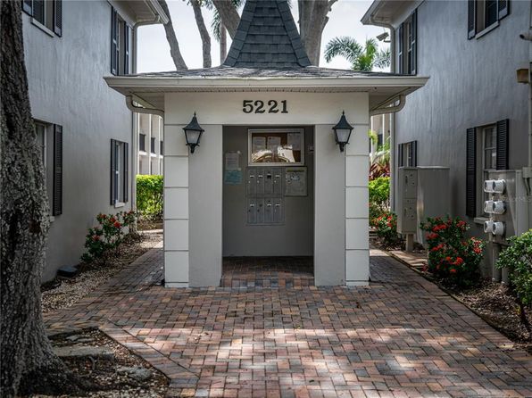 5221 Bayshore Blvd APT 30