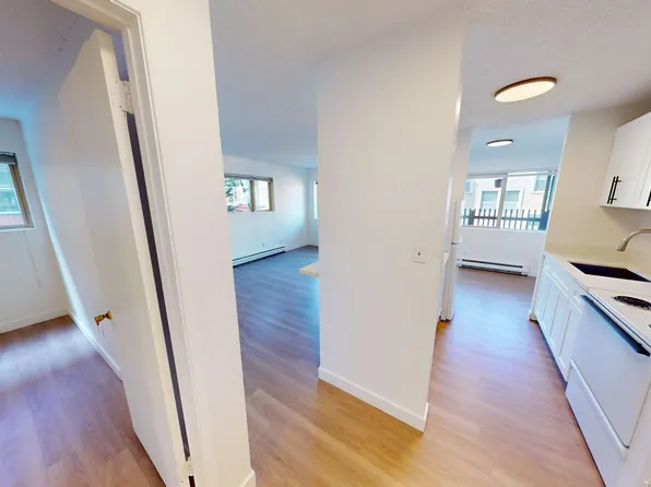 Montbel, 323 Belmont Ave E APT 1, Seattle, WA 98102