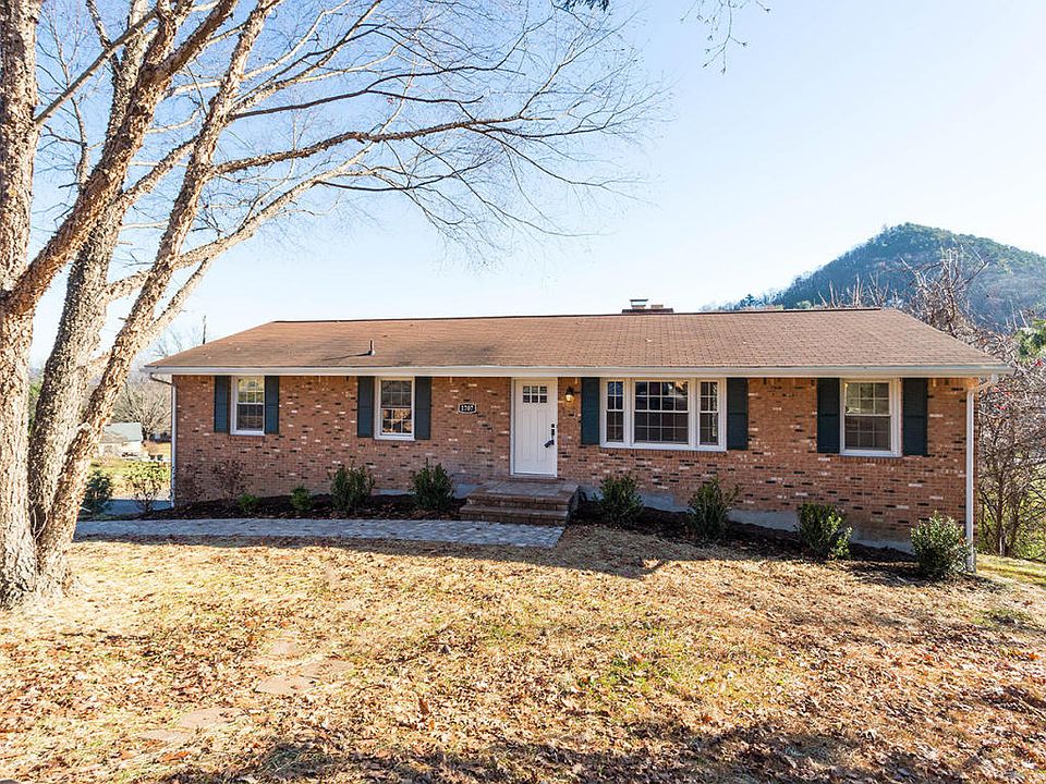 1st image of 1707 Bridle Ln