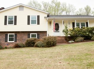 114 Hunters Trail, Greenville, SC 29615