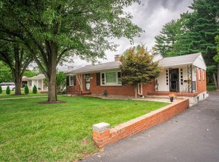 1046 Iroquois Trl, Frankfort, KY 40601