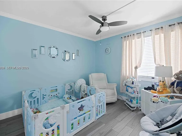 12505 NW 11th Ln #109 — Photo 10