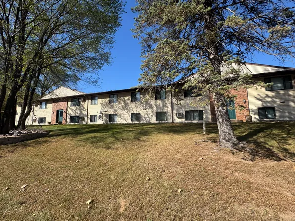 2908 Birch St APT 12, Eau Claire, WI 54703