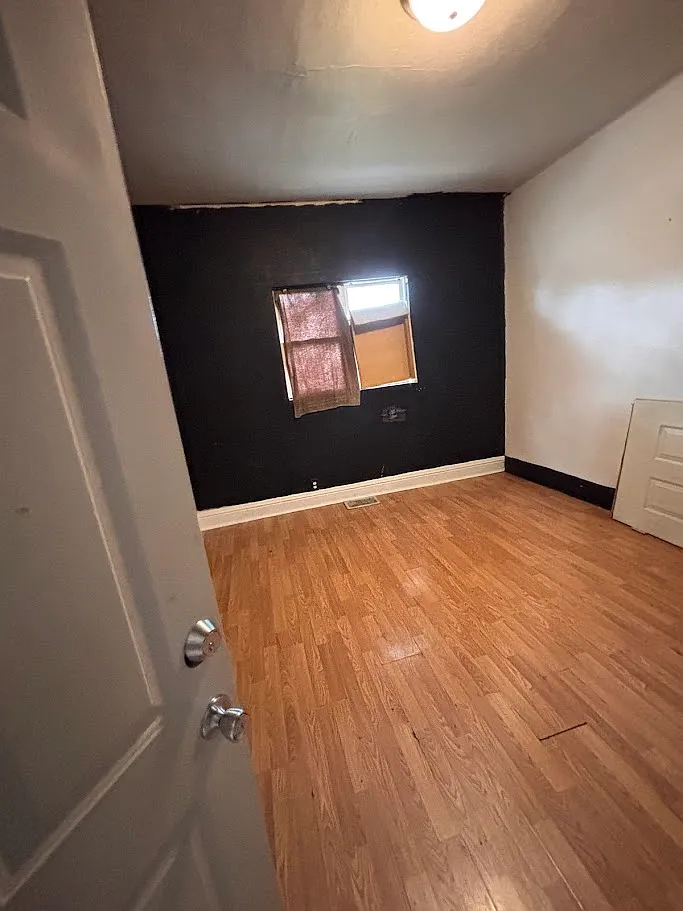 2 bed, 666 sqft, $700 — Photo 3