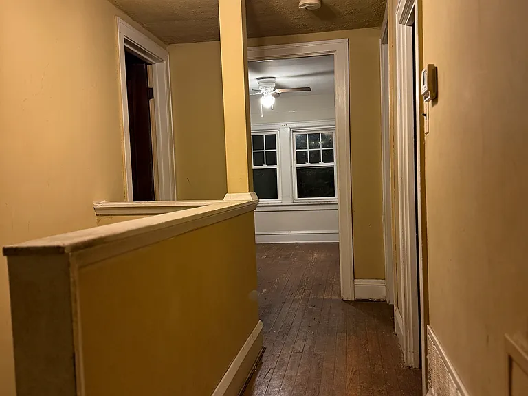 2113 N Taylor Rd — Photo 22
