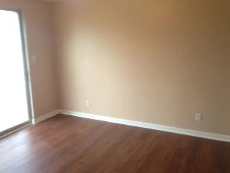 1171 Emerald Rd #4 — Photo 8