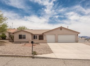 2528 Rainbow Ave N, Lake Havasu City, AZ 86403