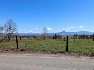 4532 Scenic Ave, Central Pt, OR 97502