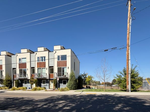 2218 W Kootenai St