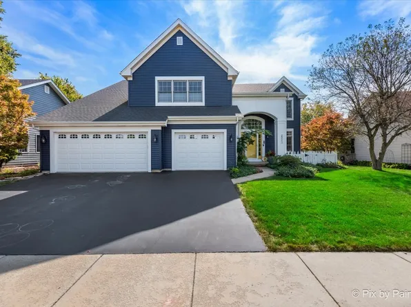 0N661 W Weaver Cir, Geneva, IL 60134