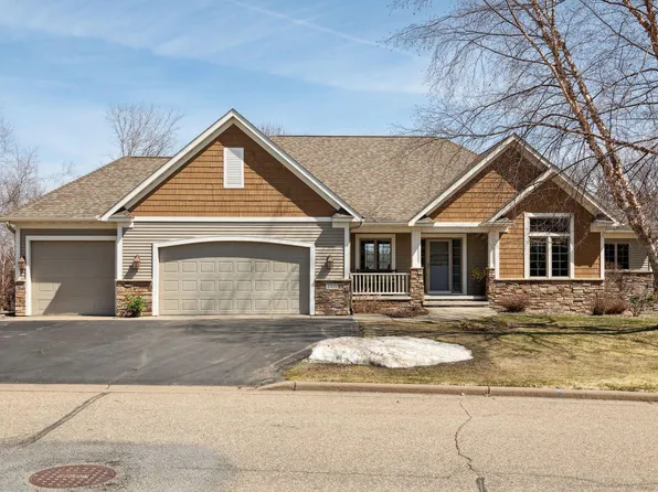 1009 Alta Ave N, Hudson, WI 54016