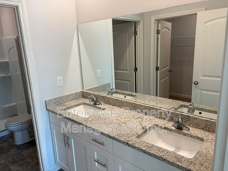 250 Kipling Dr — Photo 15