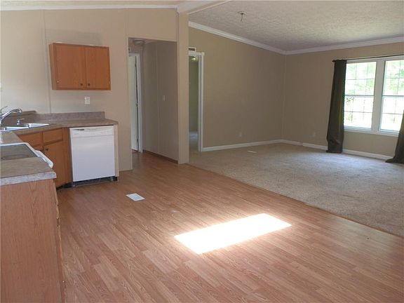 4th image of 1965 Shady Ln