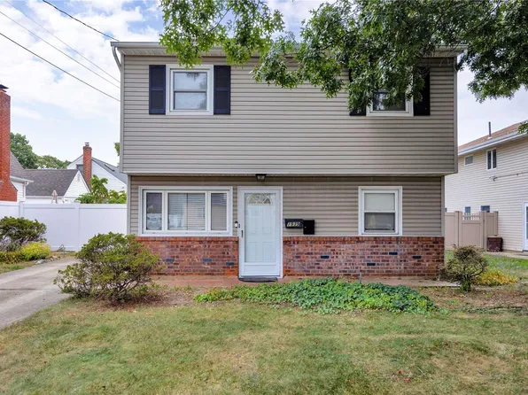 1939 Meadowbrook Road, Merrick, NY 11566