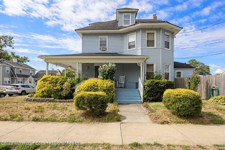 2nd image of 29 Pacific Ave
