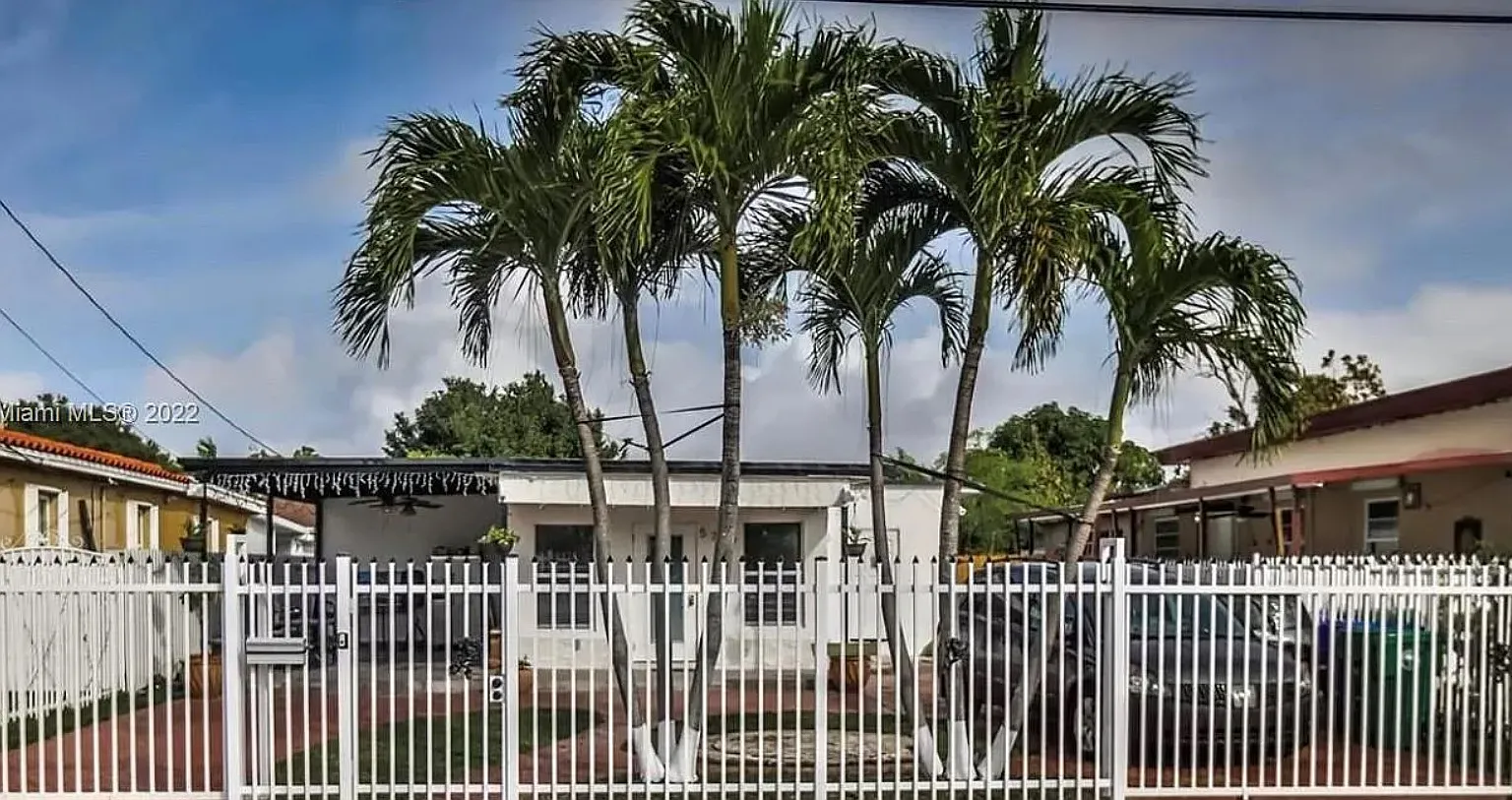 5 bed, 1832 sqft, $4,500 — Photo 1