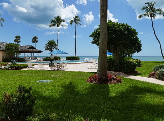 3rd image of 3443 Gulf Shore Blvd N APT 717