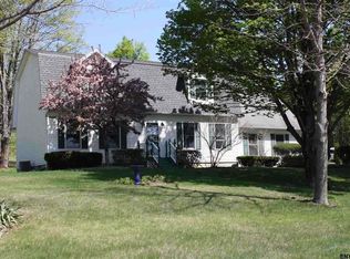 5 Harris Dr, Valatie, NY 12184