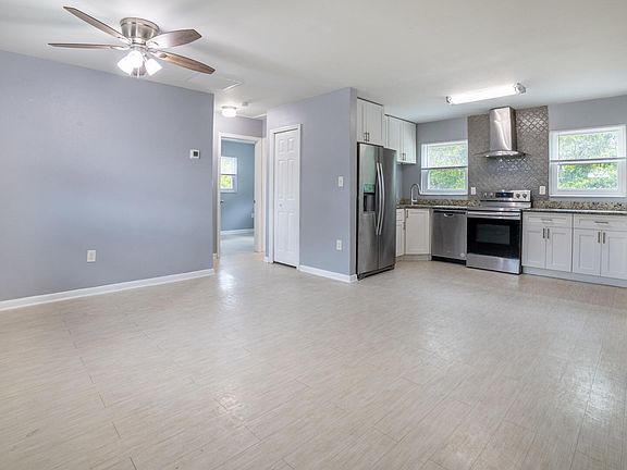 4th image of 4515 Darden Ave