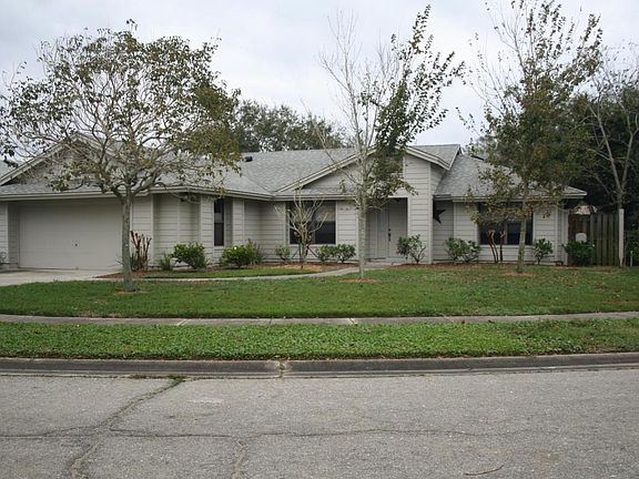2nd image of 3851 Wethersfield Cir