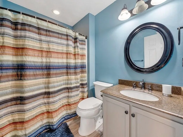1733 Meadows Rd — Photo 21
