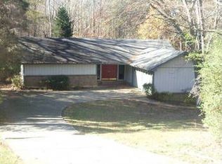 5834 Golden West Trl, Lilburn, GA 30047