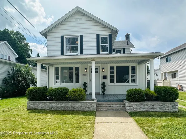 325 Hickory St, Peckville, PA 18452