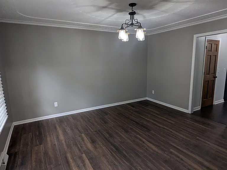 2025 Longfellow St NE — Photo 10