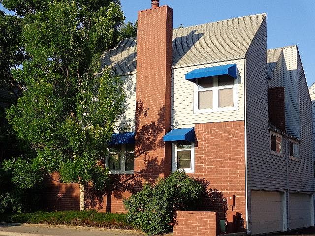 1st image of 1030 N Jersey St Unit 2