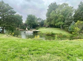 29 & 30 N Shore Dr, Petersburg, IL 62675