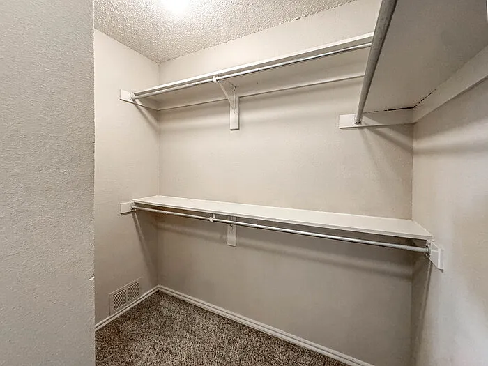 405 S Elm St #207 — Photo 11