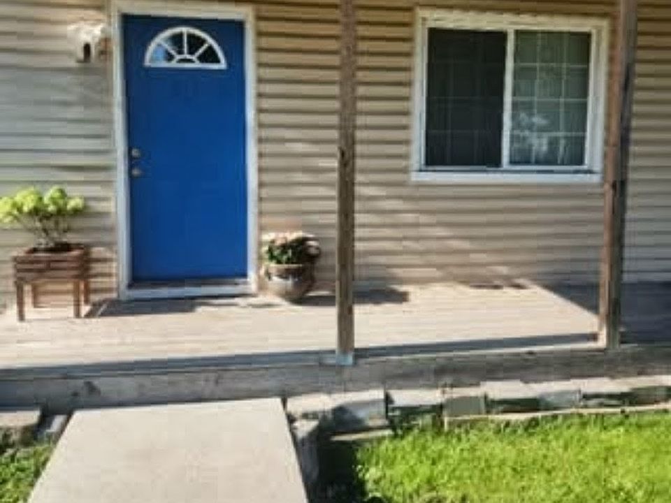 1st image of 34 Front Ave #2