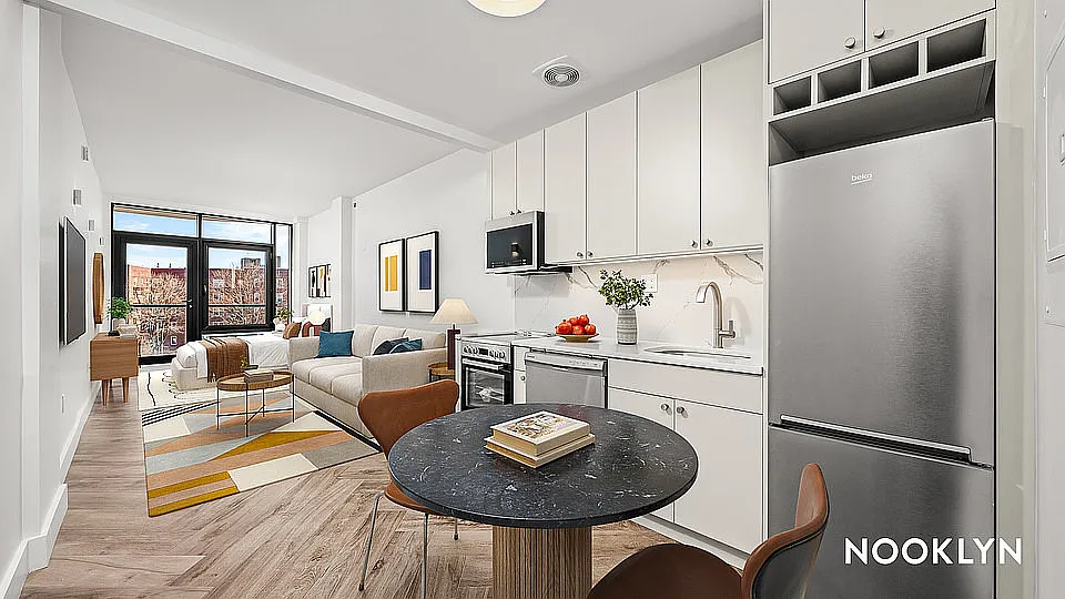 706 Ocean Parkway — Photo 2