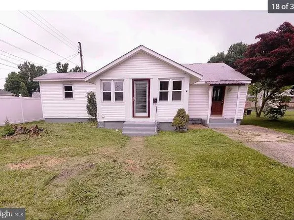 50 Chestnut St, Pennsville, NJ 08070