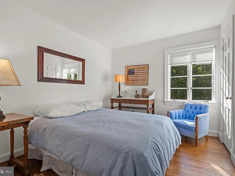 4838 Broad Branch Rd NW — Photo 20