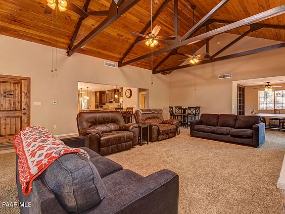4th image of 1047 N Madizell Dr