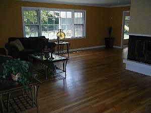3rd image of 987 Oak Knoll Dr