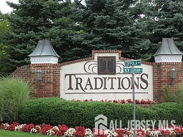 912 Del Negro Ct, South Plainfield, NJ 07080