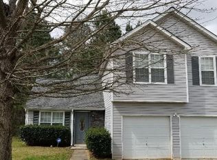 6066 Crooked Creek Dr, Rex, GA 30273