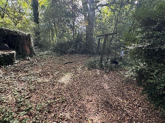 4th image of 406 S Hampton St