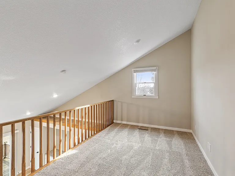 1551 Namekagon St #5 — Photo 12